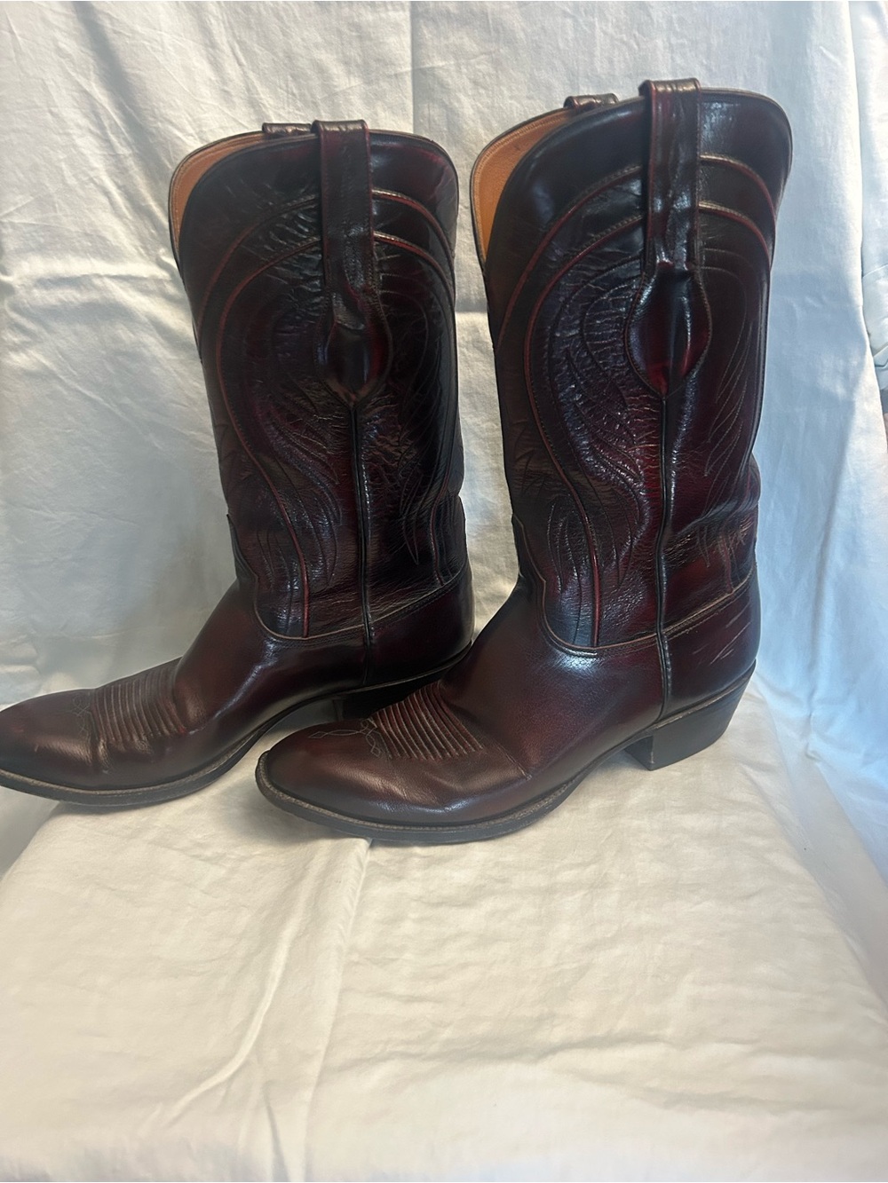 Lucchese Classic Western Cowboy Boots – Black Cherry Leather